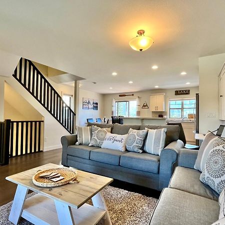 Perfect Base Invermere 3Bd Townhouse Mt Views With Garage Εξωτερικό φωτογραφία