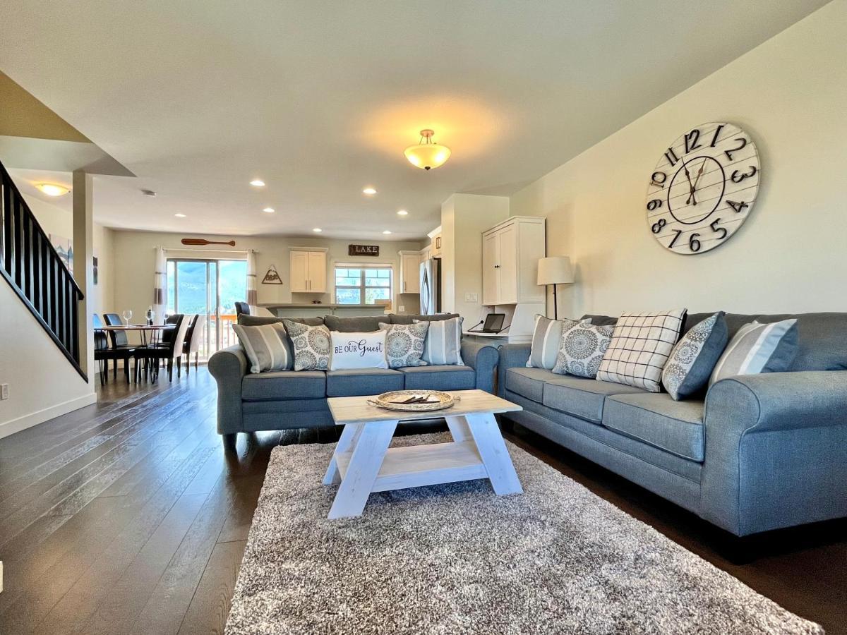 Perfect Base Invermere 3Bd Townhouse Mt Views With Garage Εξωτερικό φωτογραφία