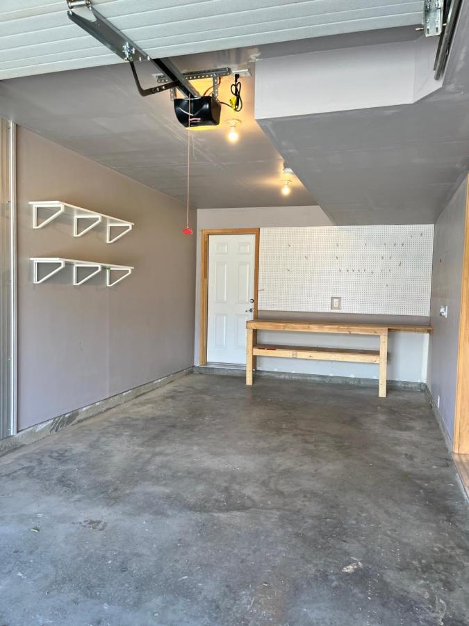 Perfect Base Invermere 3Bd Townhouse Mt Views With Garage Εξωτερικό φωτογραφία