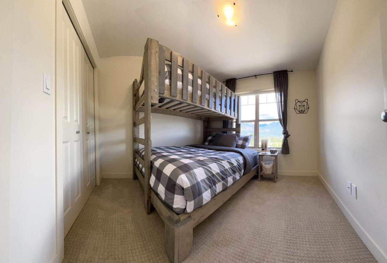 Perfect Base Invermere 3Bd Townhouse Mt Views With Garage Εξωτερικό φωτογραφία