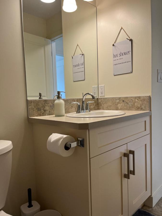 Perfect Base Invermere 3Bd Townhouse Mt Views With Garage Εξωτερικό φωτογραφία